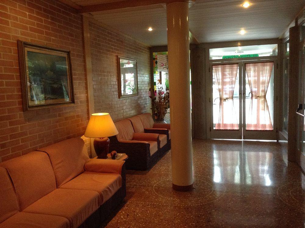 Park Hotel Castel San Pietro Terme Exterior photo