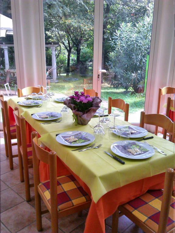 Park Hotel Castel San Pietro Terme Exterior photo