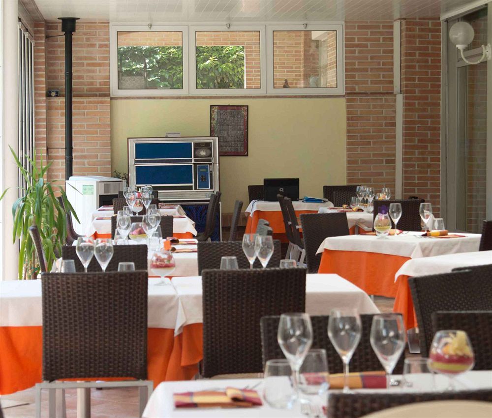 Park Hotel Castel San Pietro Terme Exterior photo